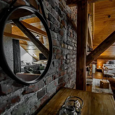 Apartman Vintage Industrial *